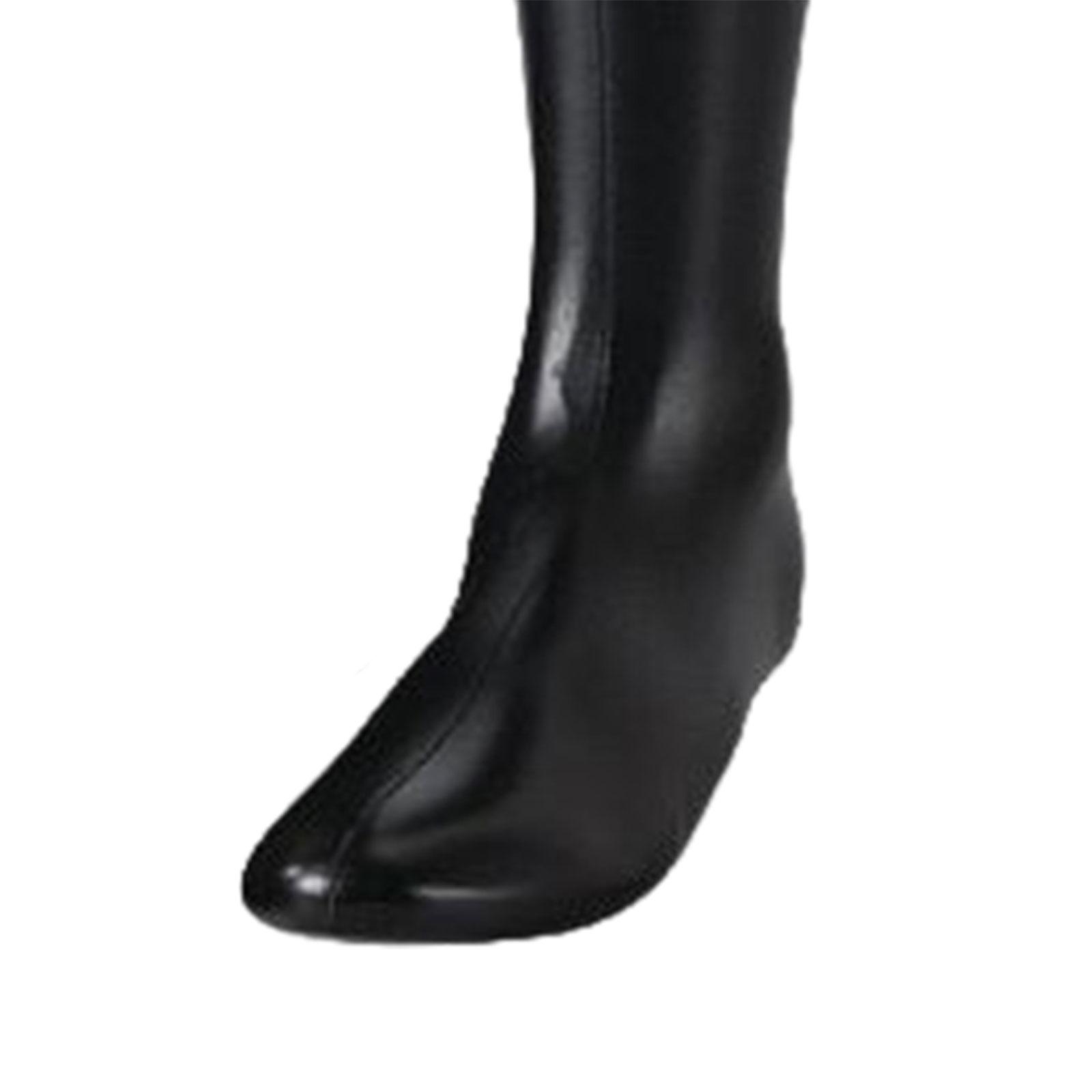 Body Jewelry Shop - Female Mannequin Modeling Feet Shoes Support