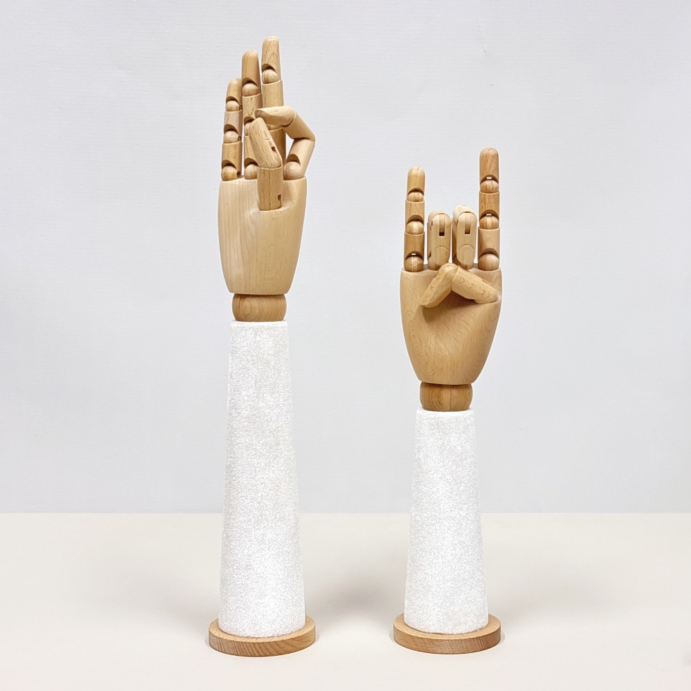 Wooden Velvet Hand Mannequin w - огляд і ціна Body Jewelry Shop
