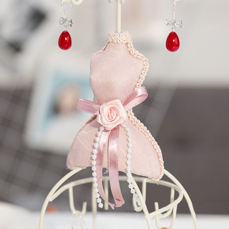 Chic Gown Mannequin Display Ra - огляд і ціна Body Jewelry Display Ideas
